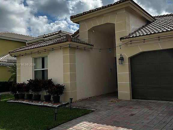2nd image of 13248 SW 50th St