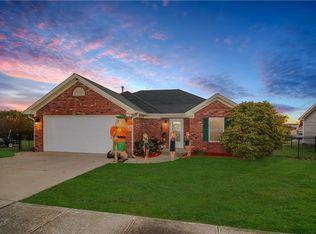 21 Watson Dr, Trafalgar, IN 46181