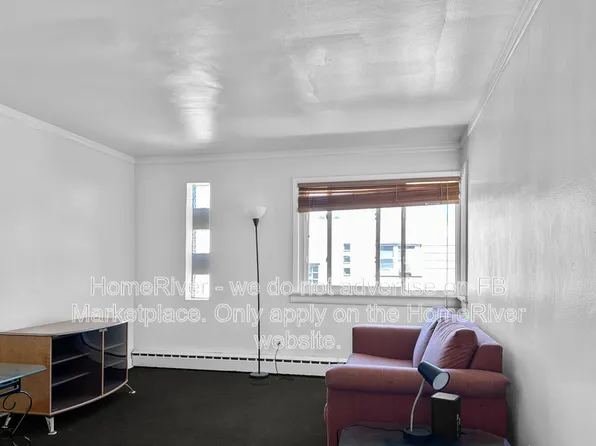 2038 E 72nd Pl #3, Chicago, IL 60649