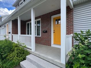 46 Ash St #4A, Dover, NH 03820