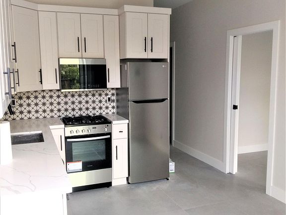 2nd image of 751 9th Ave #A