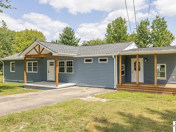 3rd image of 866 N Sutton Ln