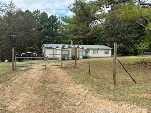 501 Post Office Rd, Michie, TN 38357