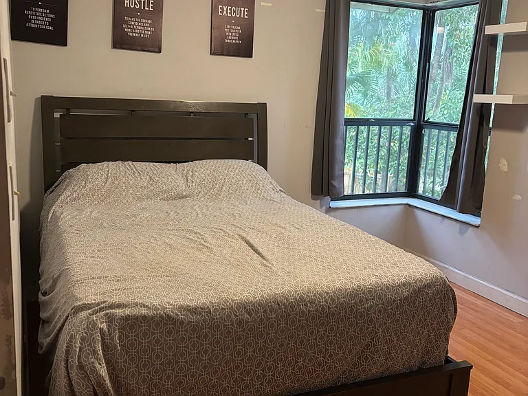 3415 Cocoplum Cir — Photo 1