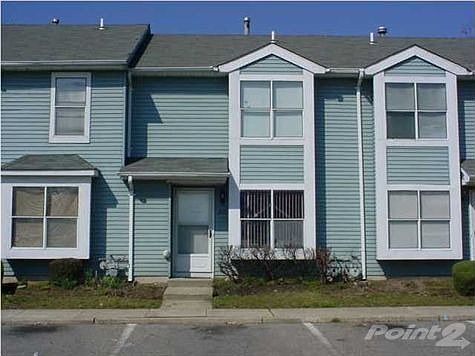 2nd image of 278 Woodlake Manor Dr