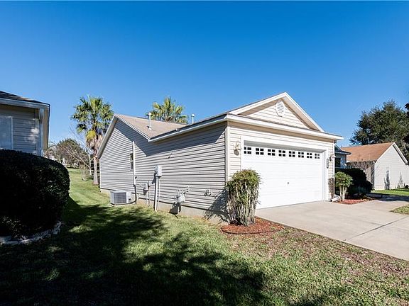2nd image of 17021 SE 96th Chapelwood Cir