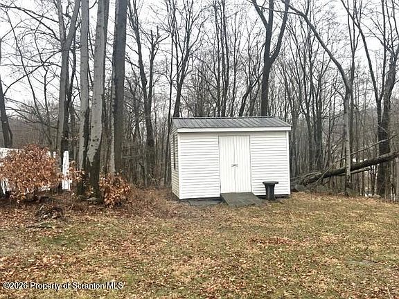 5th image of 34 Hillendale Rd