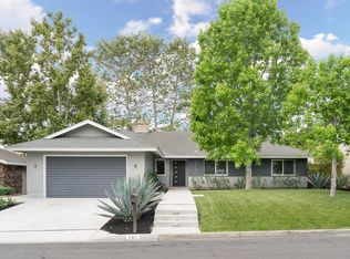 381 Vista Baya, Newport Beach, CA 92660