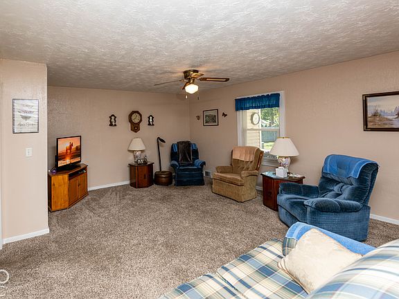 5th image of 2725 W 40th St