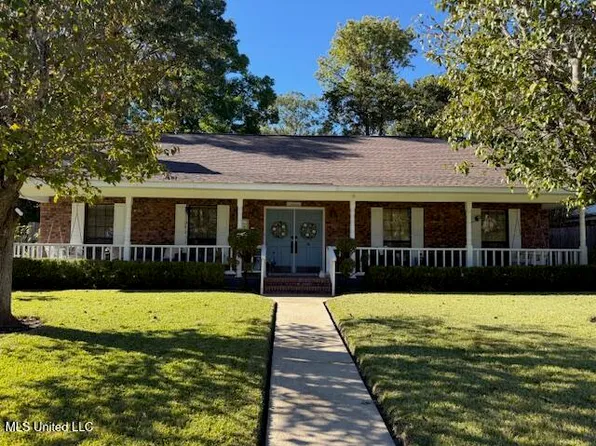 10 Pecan Way, Natchez, MS 39120