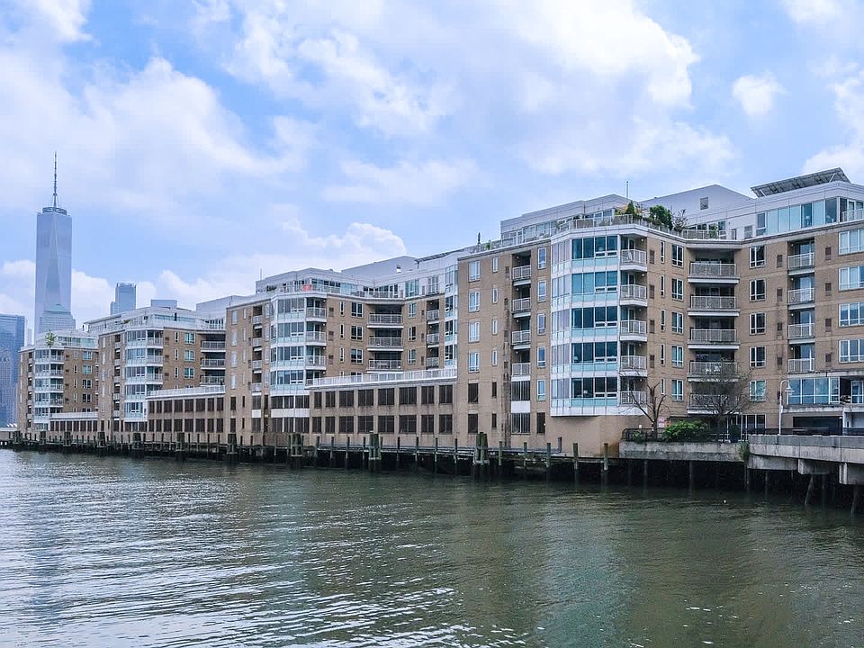 Beautiful Waterfront Scenery