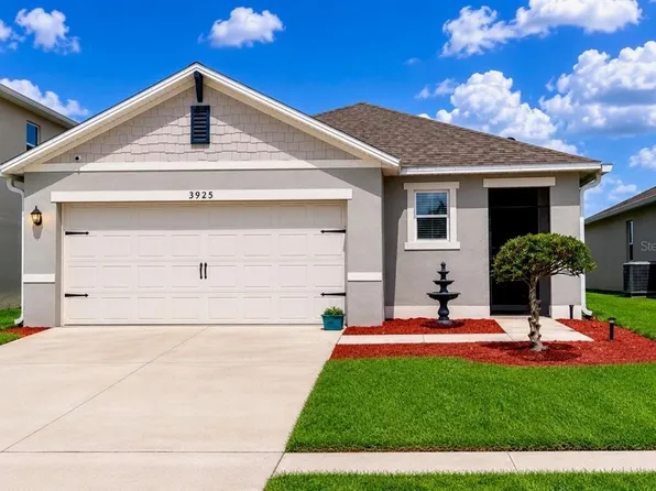 3925 Angola Ln, Sanford, FL 32771
