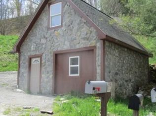 100 Gilliam Rd #100, Banner Elk, NC 28604