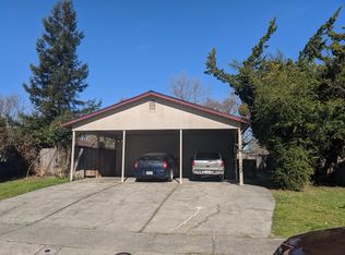 469 Inglewood Dr, Santa Rosa, CA 95407