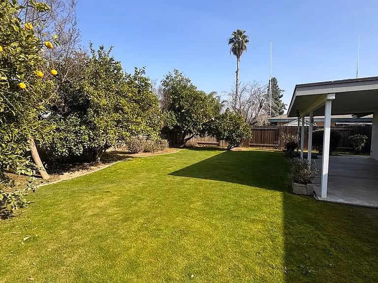 6412 Manchester Ln — Photo 22