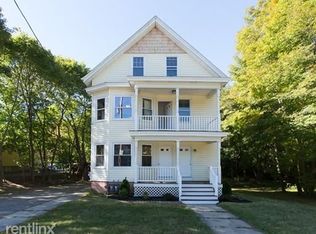 52 South St, Plainville, MA 02762