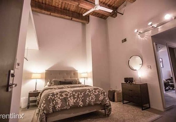 4th image of 2501 Liberty Ave #13684713