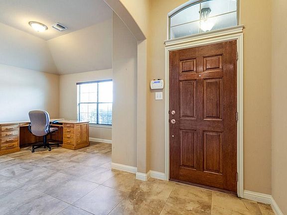 5th image of 2404 San Fernando Ct