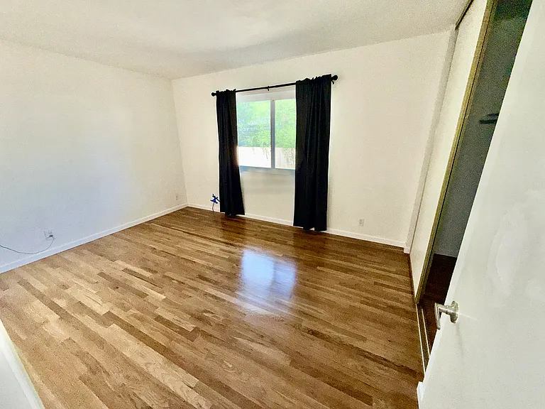 1222 Sir Francis Drake Blvd — Photo 21