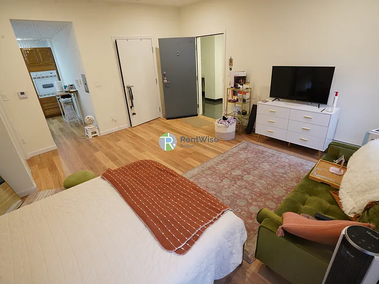 550 Massachusetts Ave #2 — Photo 9