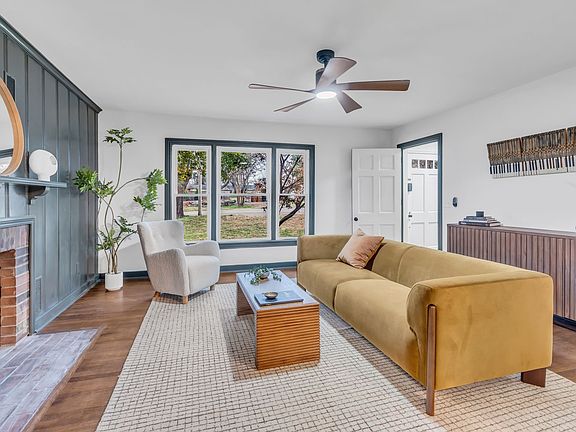 3rd image of 2013 Riverwood Dr