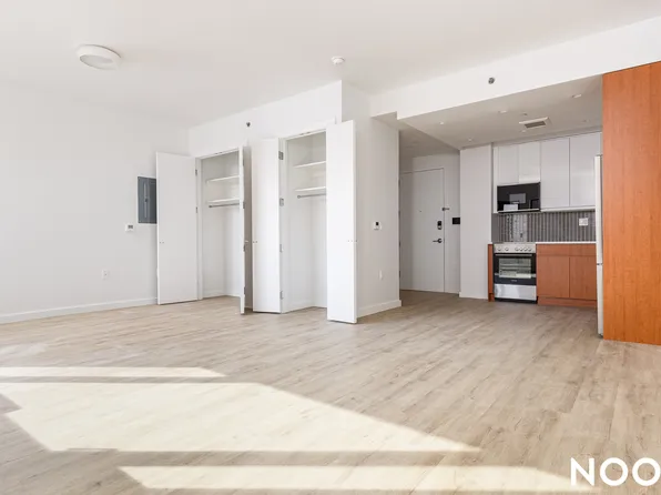 276 Grand Concourse image 2 of 45