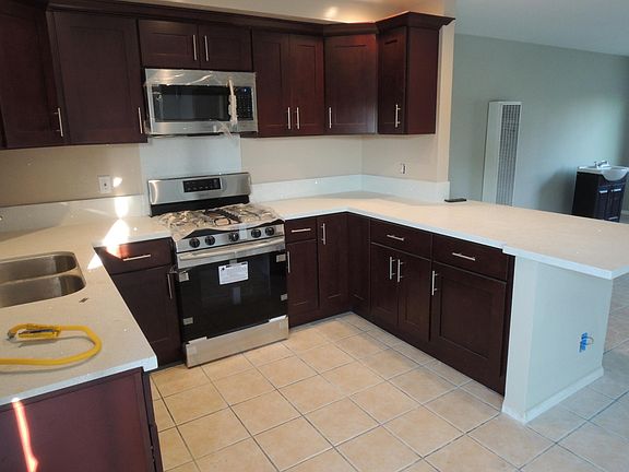 2nd image of 20827 Pioneer Blvd