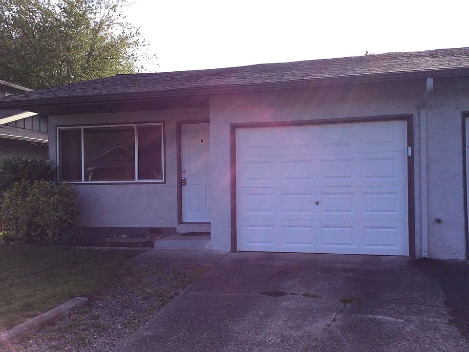1st image of 2212 L St NE #A