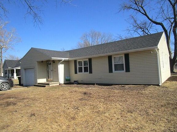 3rd image of 806 S Allen St