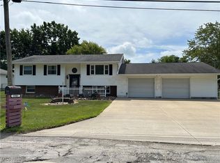 5501 Haley St, Vermilion, OH 44089
