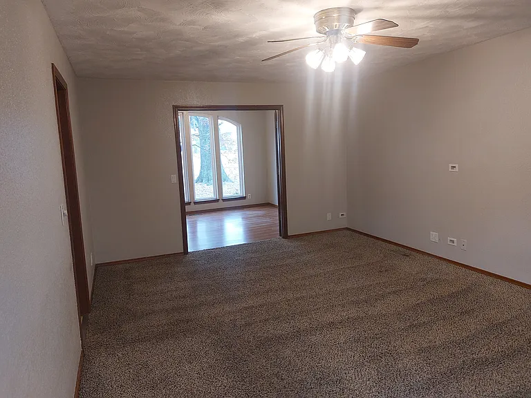 8740 S College Ave — Photo 12