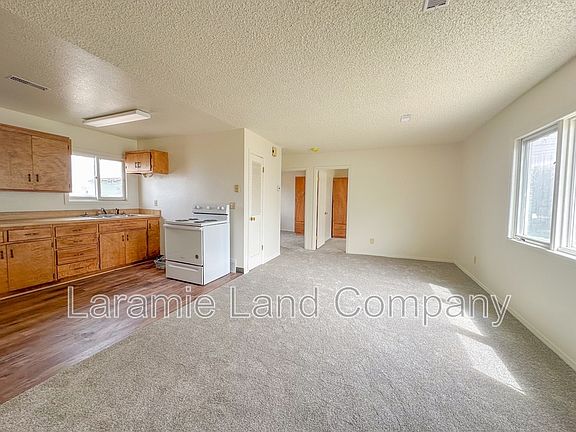 2nd image of 1264 6th St #B