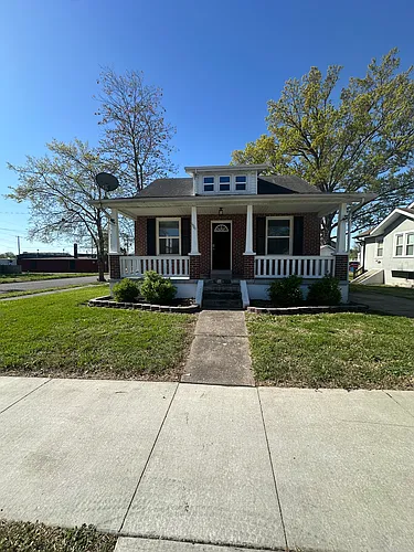 1501 Whitener St Photo 1