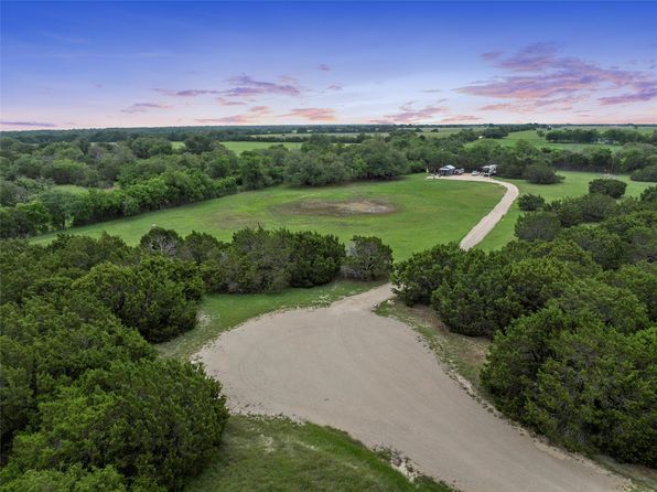 130 County Road 2125, Meridian, TX 76665