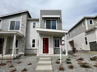 22823 E Tufts Ave UNIT B, Aurora, CO 80015