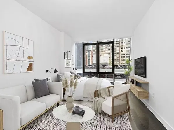 7 East 30th Street image 1 of 6