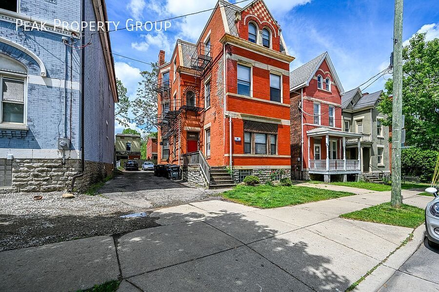 1st image of 3207 Vine St APT 3