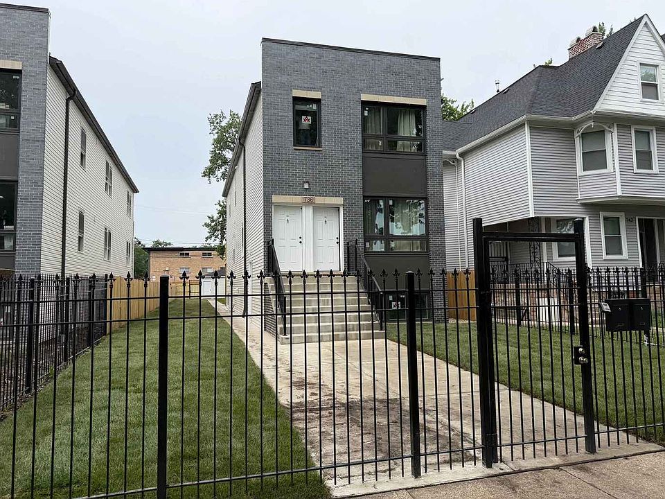 2nd image of 736 N Pine Ave