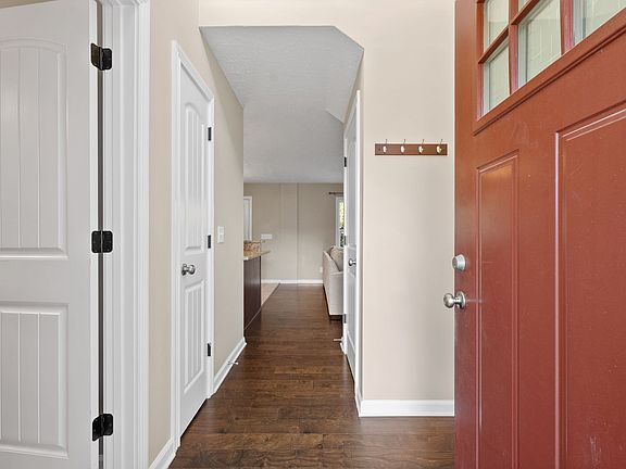 4th image of 1364 Freedom Dr