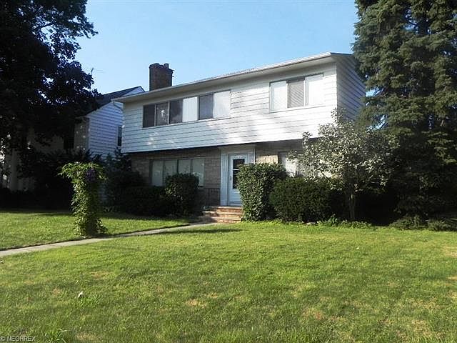 1st image of 3137 Rocky River Dr