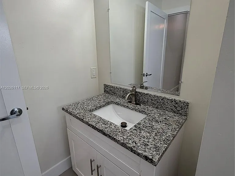 2425 NW 24th Ave #103 — Photo 9