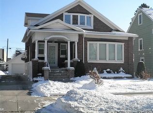 1625 S 10th St, Manitowoc, WI 54220