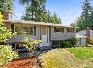 8539 University Point Cir NE, Bremerton, WA
