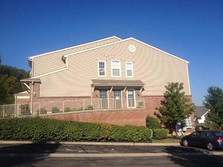 1st image of 7168 English Dr