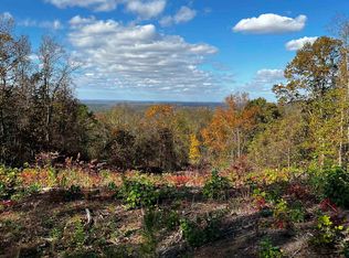 121 Darrell Dr, Tuscumbia, AL 35674