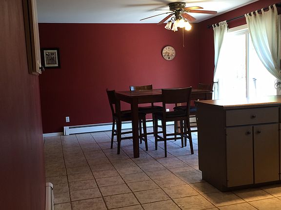 4th image of 504 W Crestwood Dr