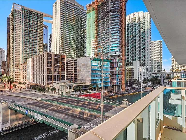 200 Biscayne Boulevard Way #503 — Photo 8