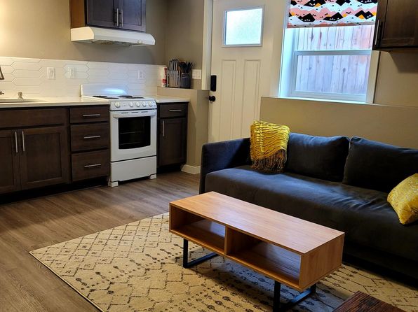 6640 N Amherst St #B