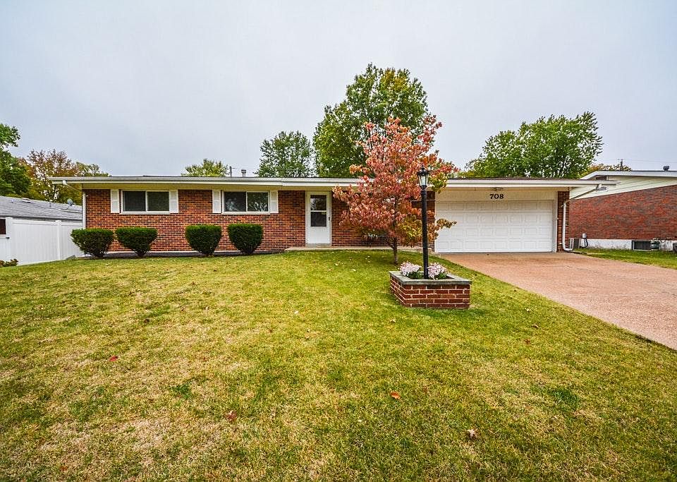 1st image of 708 Southshire Dr