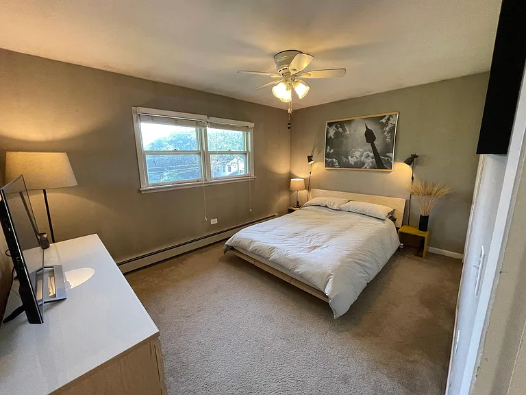 601 School Dr #3B — Photo 6
